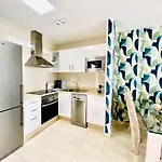 Sara 4 Apartamento